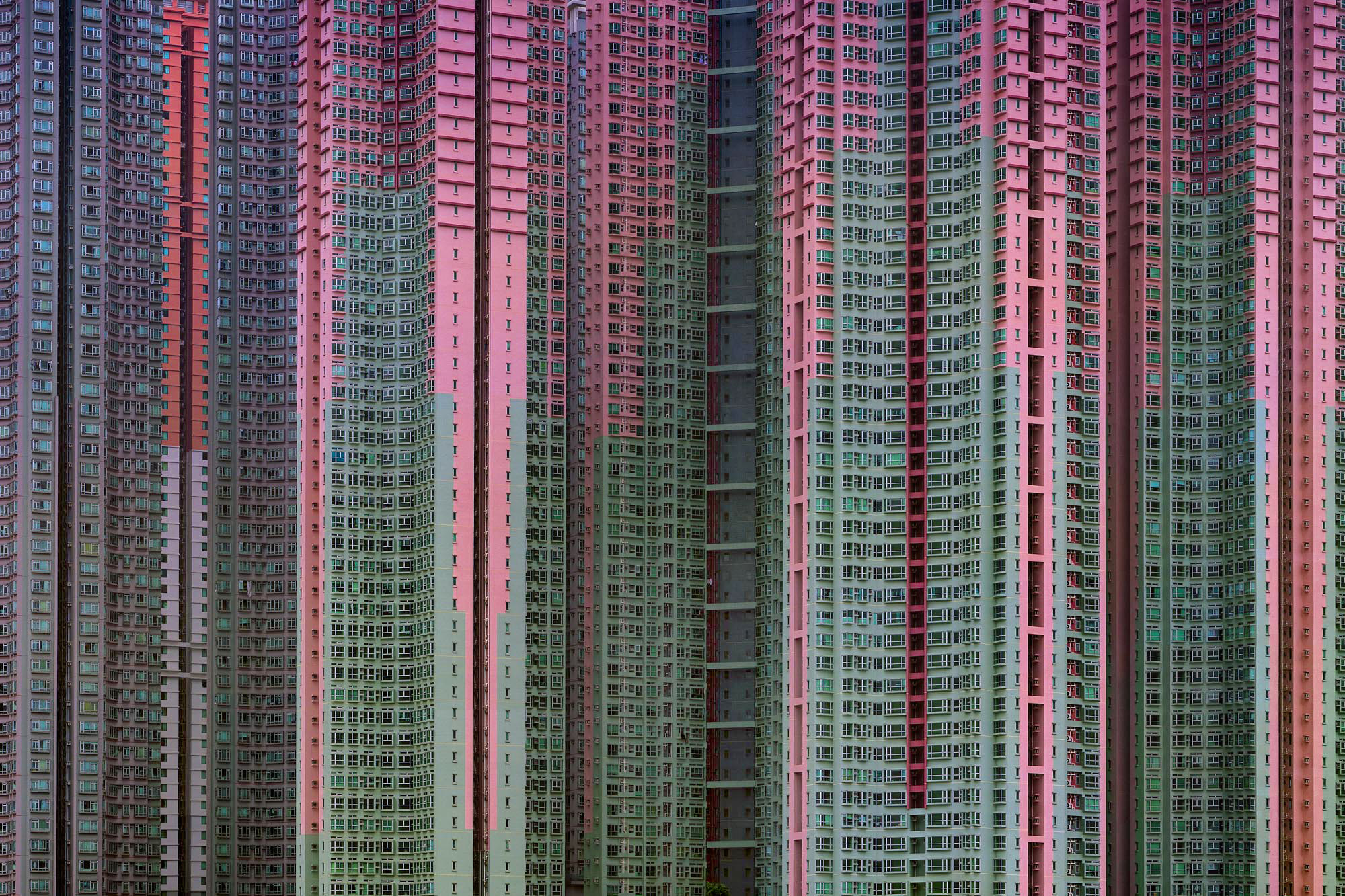 Architecture-of-Density-_39_-2005-_-Michael-Wolf_-courtesy-Flowers-Gallery