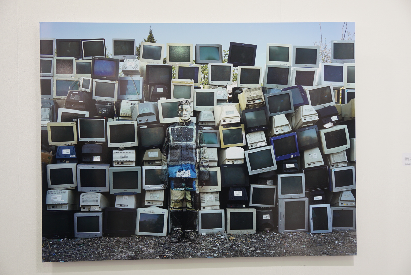 B8F81F5C-17D9-4591-B7EE-9AA0604E9902